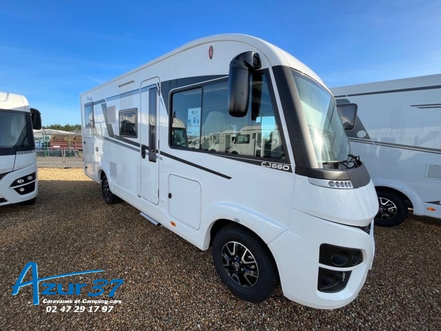 Itineo CJ 660 NOMAD Neuf Porteur Peugeot BOXER 2L2 HDI 140 CV