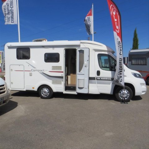 Cote Argus Adria Compact SL Plus L Officiel Du Camping Car