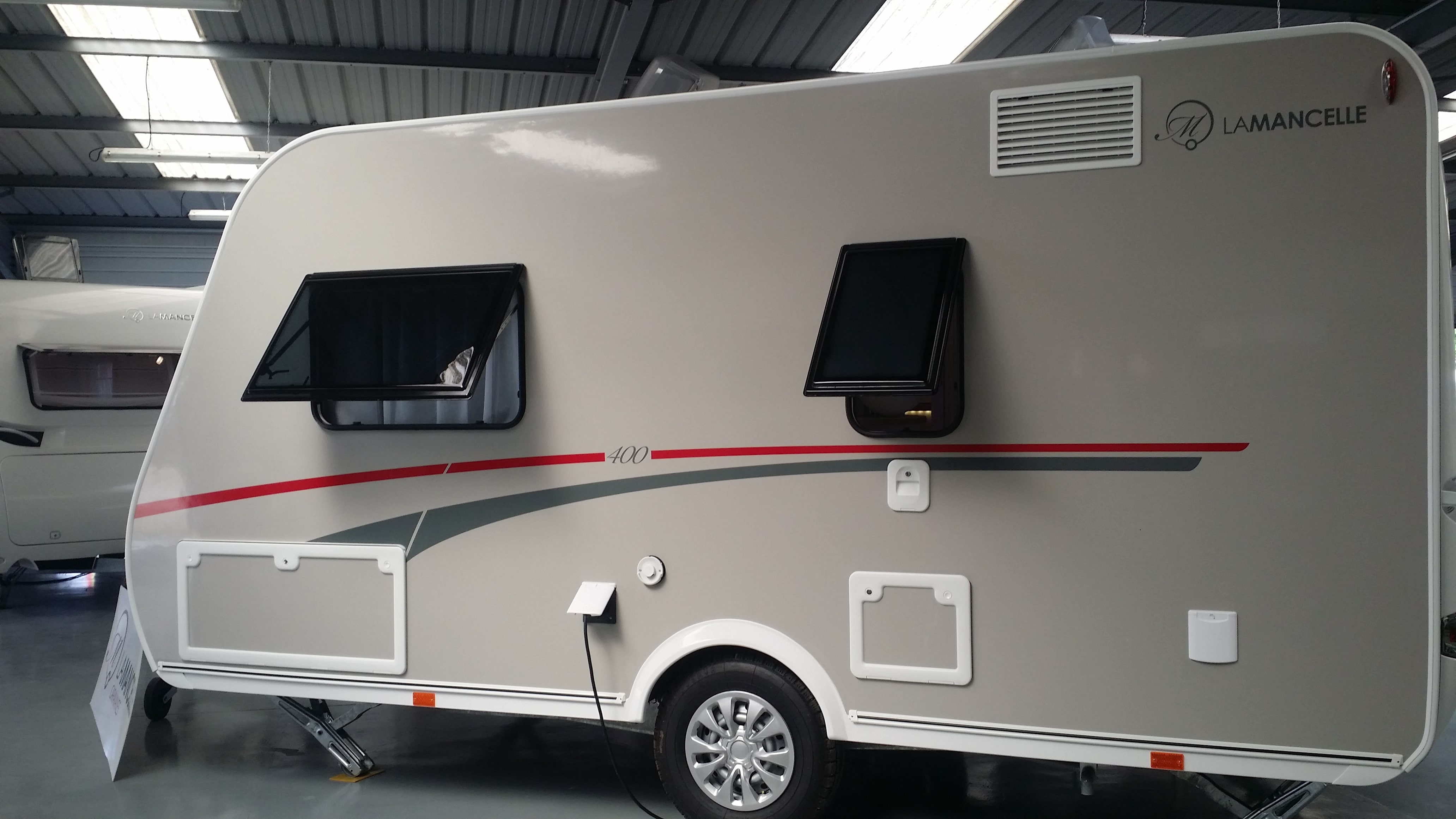 La Mancelle Elegance 400 Twin 2020 neuf de 2020 Caravane en vente à