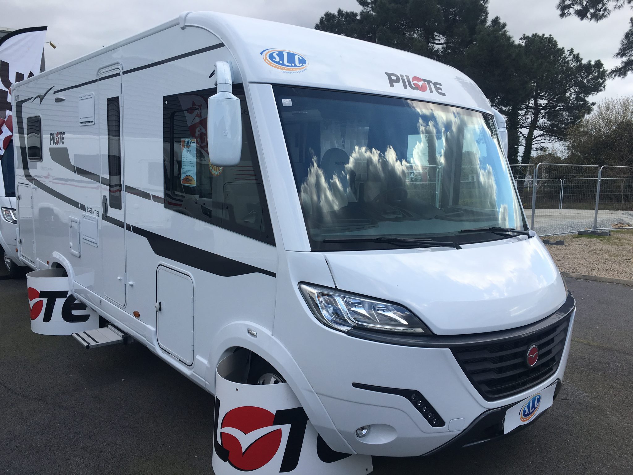 Pilote G 700 C Essentiel neuf de 2019 Fiat Camping car en vente à