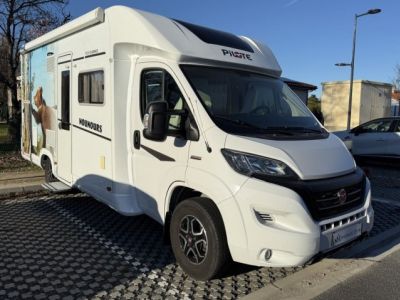 Pilote P 696 EVIDENCE 