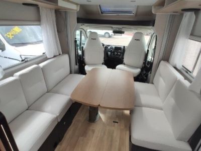 Pilote P 690 D Evidence