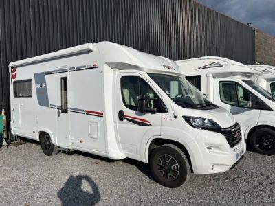 Pilote P 696 C Essentiel