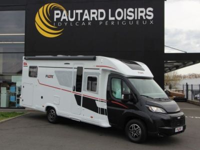 Pilote P 740 FGJ Evidence