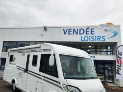 Bavaria Initial I740C Class i 740