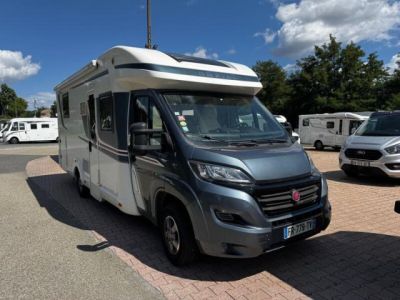 Rapido 696 F Premium Edition 696f avec verins electrique