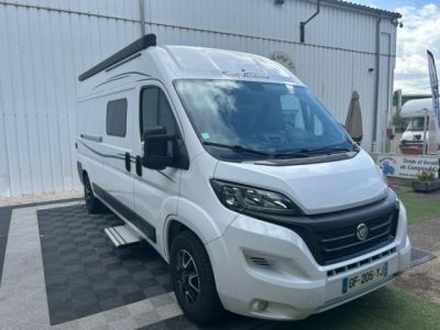 Font Vendome Leader Van FOURGON AMENAGE