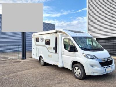 Laika Kosmo Van V9