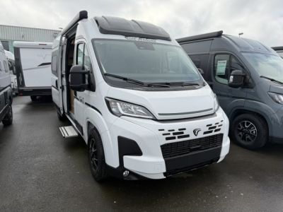 Font Vendome Leader Camp SERIE S