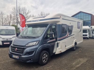 Rapido 696 F Premium Edition