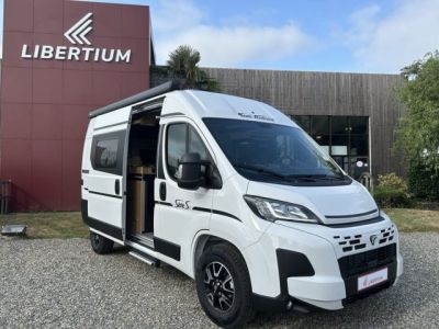 Font Vendome Rando Camp RANDOCAMP SERIE S