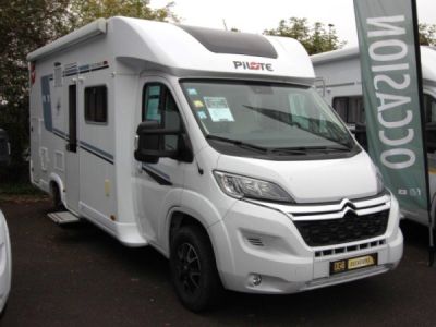 Pilote P 696 D Evidence