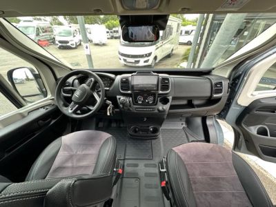 Font Vendome Duo Van DUOVAN SERIE S