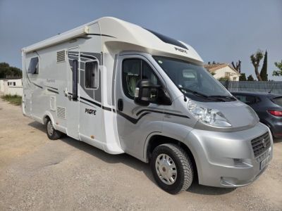Pilote Aventura P 736