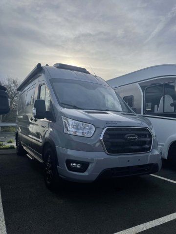 Sunlight Cliff 590 Adventure Edition 4x4