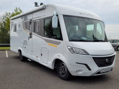 Bavaria Initial I740FC Nomade