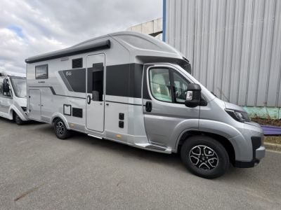 Adria Matrix Axess 650 DC