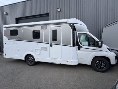 Dethleffs Just T 7052 EB camp t7052