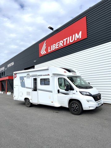 Pilote P 696 D Essentiel