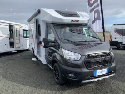 Pilote Atlas A 690 GJ