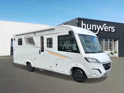 Bavaria Initial I740FC Nomade