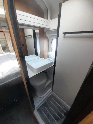 Font Vendome Leader Camp SERIE S