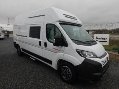 Campereve Family Van