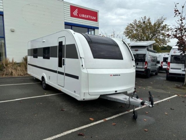 Adria Alpina 663 HT