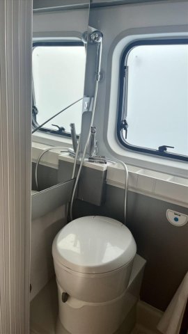 Adria Twin 600 SPT Family - Photo 8