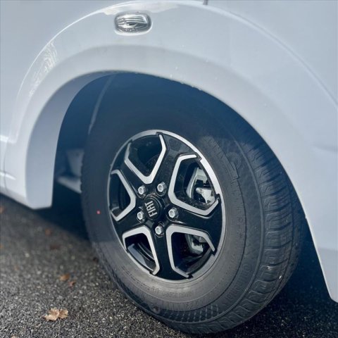 Bavaria Initial I720FC Nomade I 720 FC - Photo 4