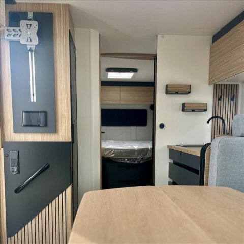 Bavaria Initial I720FC Nomade I 720 FC - Photo 9