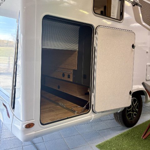 Bavaria Initial I720FC Nomade I 720 FC - Photo 16