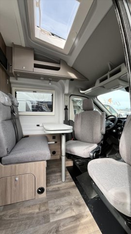 Burstner Lineo C 590 - Photo 3