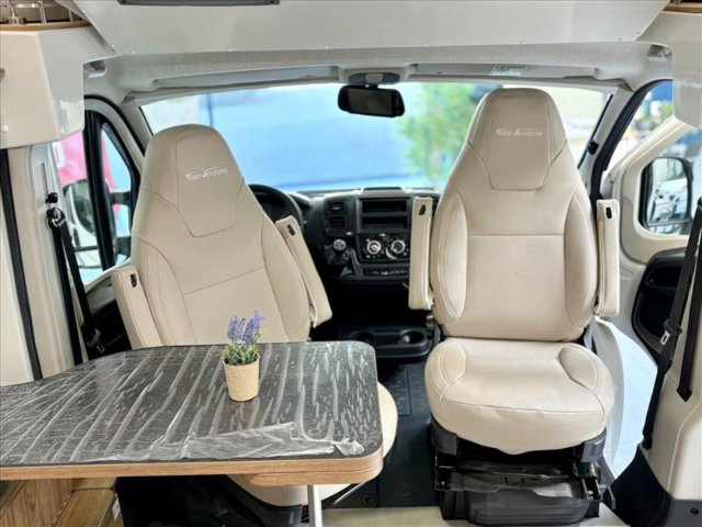 Font Vendome Bel Horizon - Photo 4