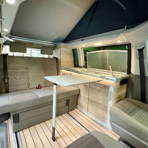 Volkswagen California Coast - Photo 8