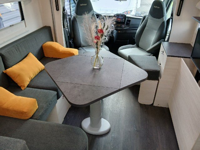 Challenger 240 Open Edition - Photo 8