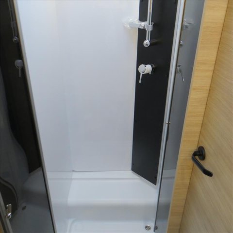 Challenger 317 Ultimate Edition - Photo 6