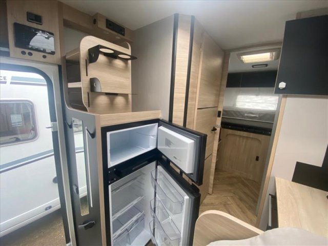 Challenger 384 Etape Edition - Photo 10