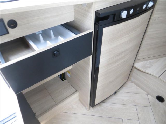 Challenger S217 Sport Edition - Photo 15