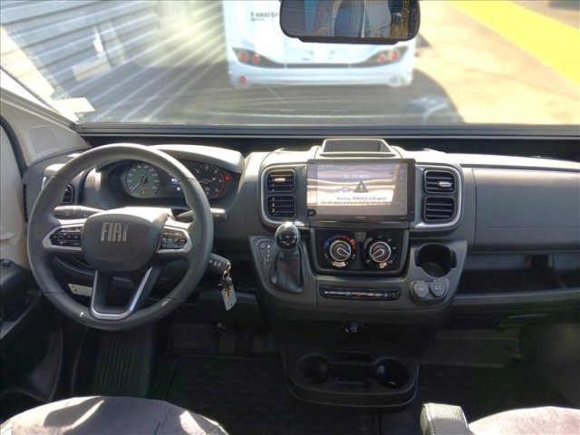 Font Vendome Duo Van Elegance DUOVAN GARAGE - Photo 4