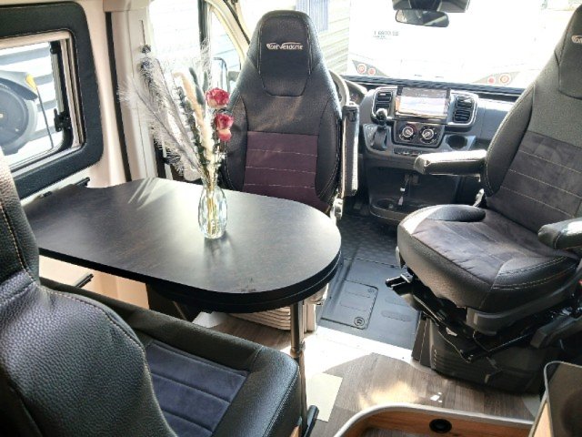 Font Vendome Duo Van Elegance - Photo 5