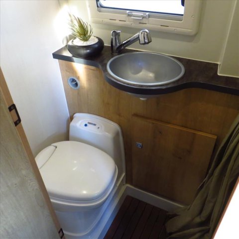 Font Vendome Master Van - Photo 8