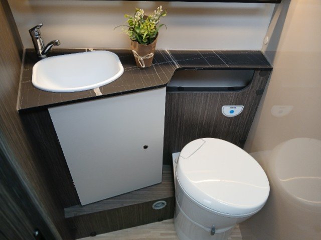 Mc Louis Nevis 881 25EME ANNIVERSAIRE - Photo 5