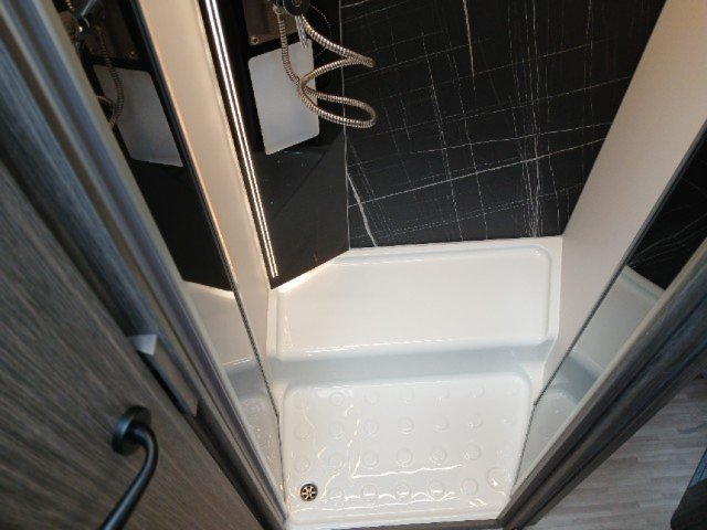 Mc Louis Nevis 881 25EME ANNIVERSAIRE - Photo 6