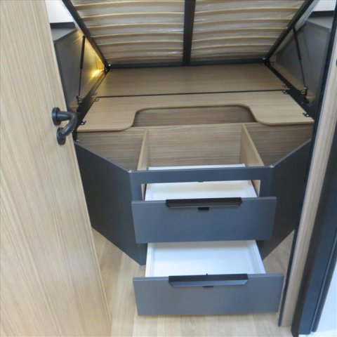 Pilote P 740 FC Evidence - Photo 6