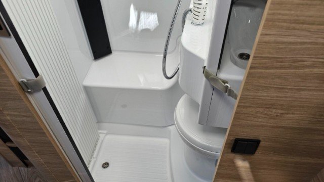 Challenger 240 Etape Edition - Photo 5