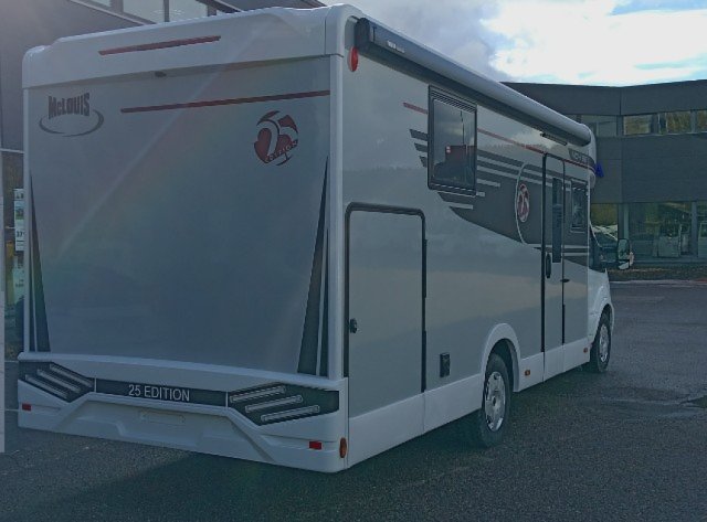 Mc Louis MC4 881 Neuf