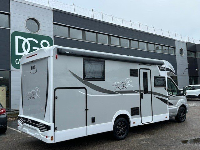 Mc Louis Yearling 81 - Photo 3