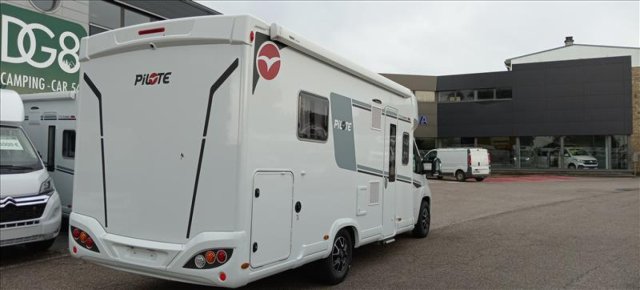 Pilote P 726 FC Evidence Plus + - Photo 2