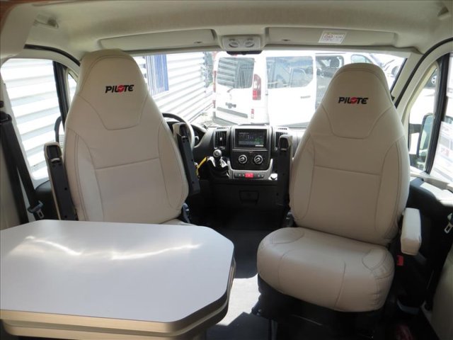 Pilote V 600 G X Edition Fit - Photo 4